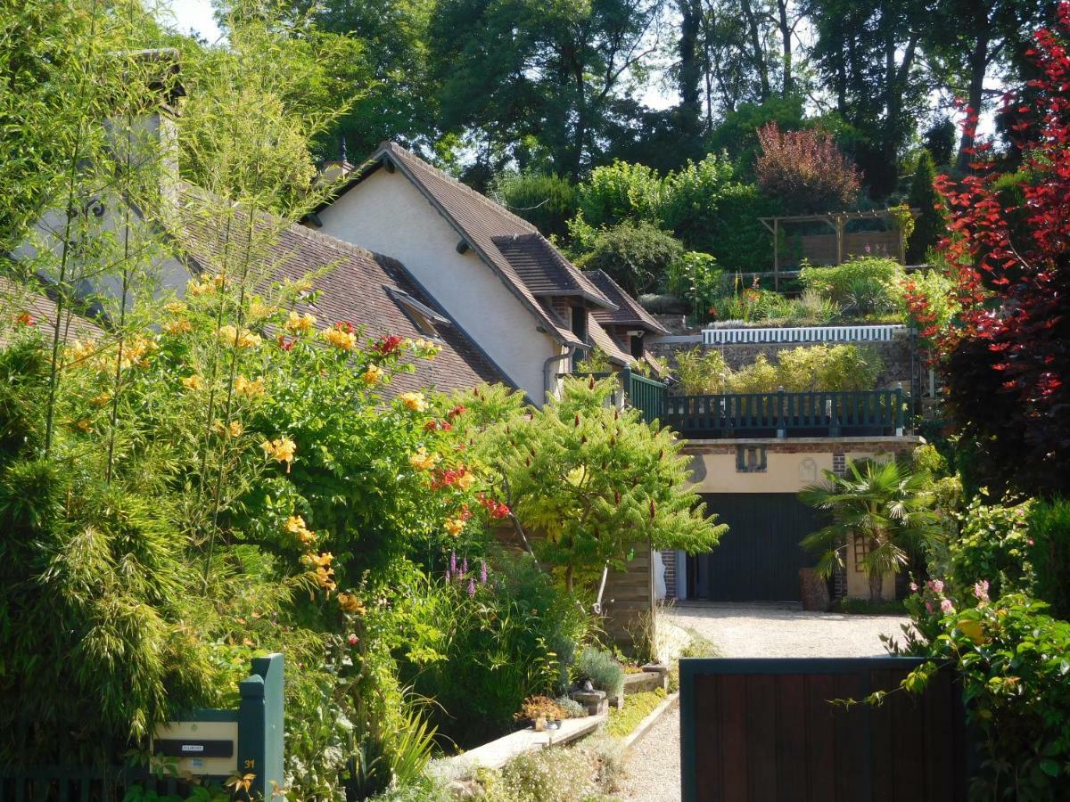 d'une Eure à l'autre Sainte-Gemme-Moronval Extérieur photo